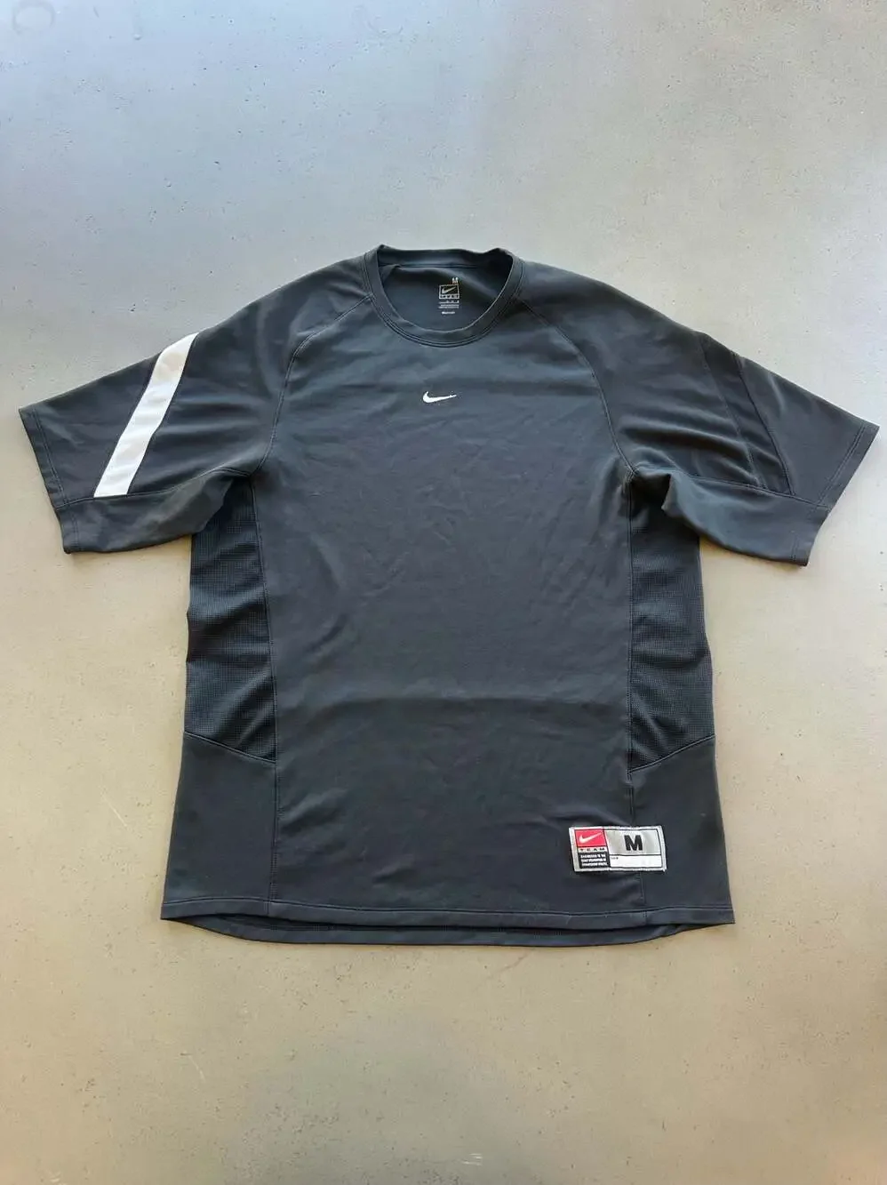 Vintage Nike Team Dri-Fit Performance Training Shirt Black Size M